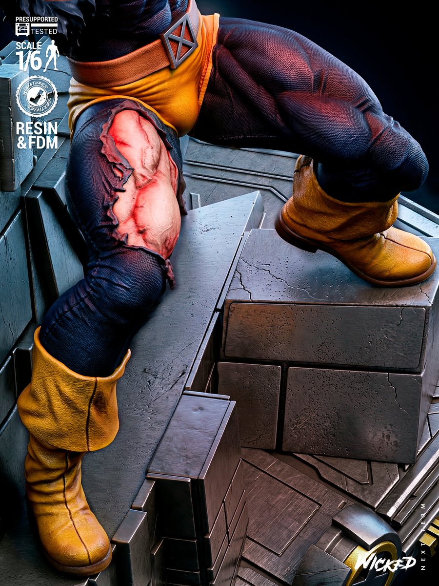 Marvel Cyclops Sculpture - Image 4