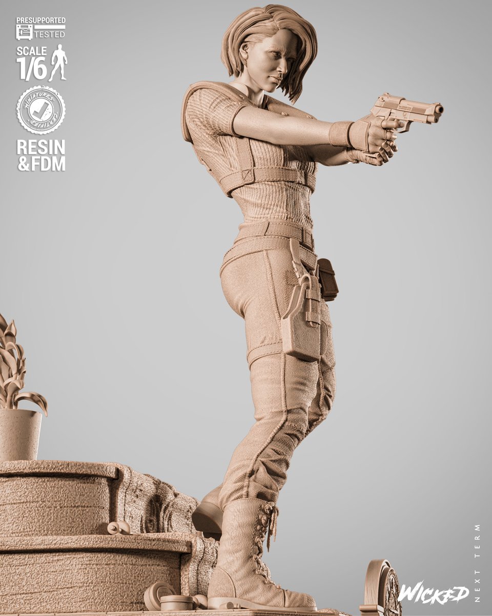 Jill Resident Evil Sculpture - Image 4