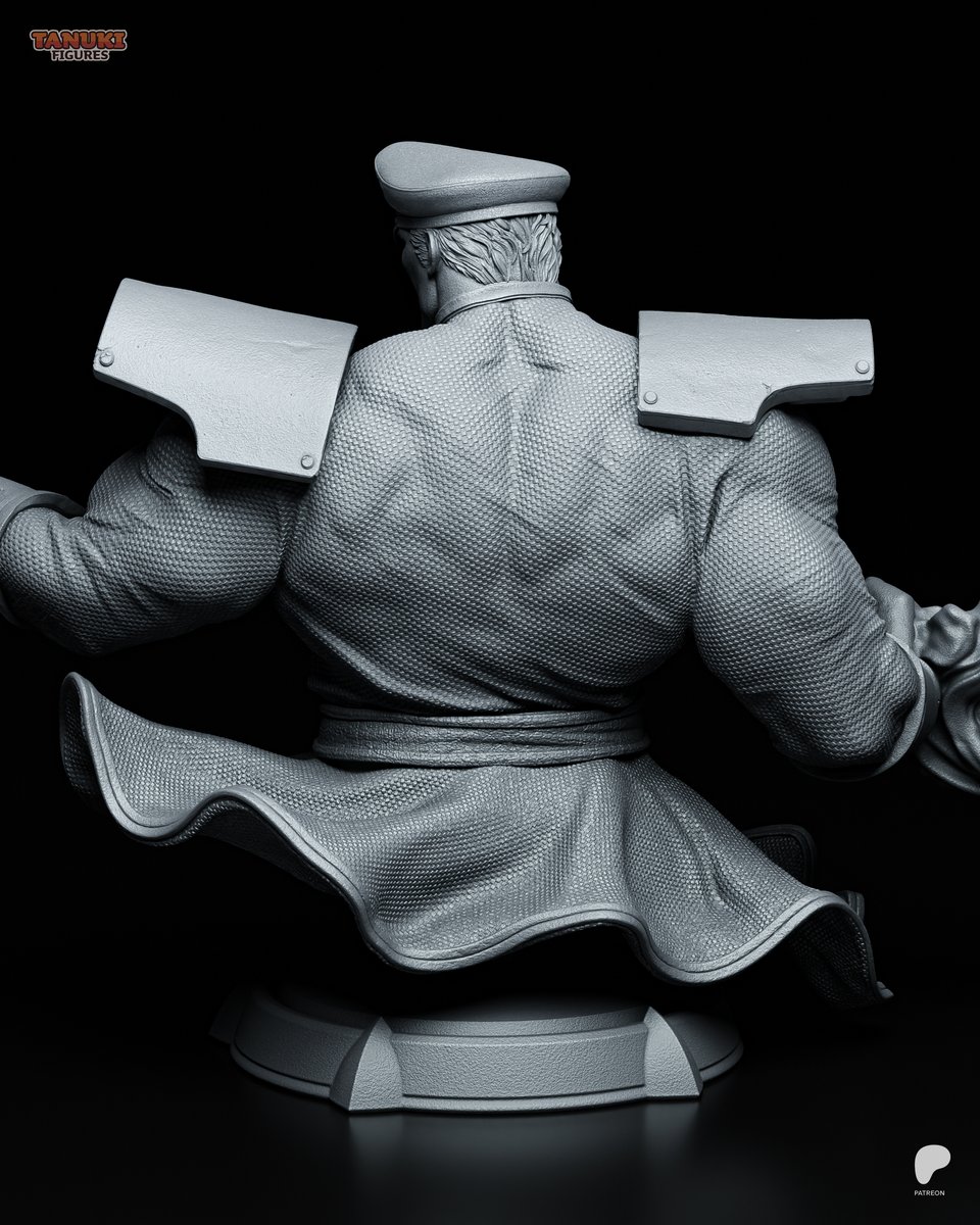 M. Bison - Street Fighter - Bust - Image 4