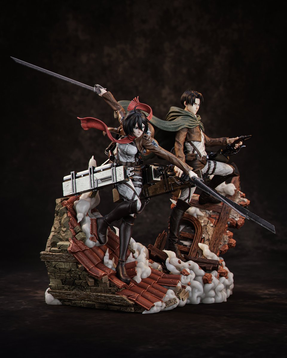 Mikasa and Levi Diorama - Image 2